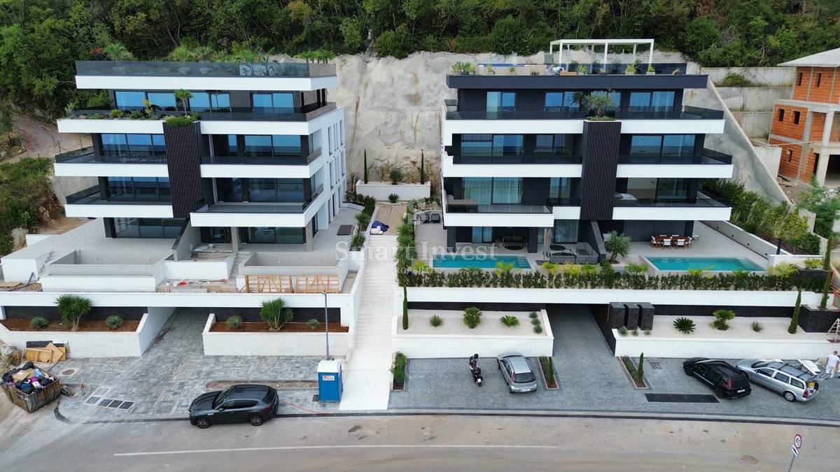 OPATIJA, Luxury 3-bedrooms apartment with sea view and garage 