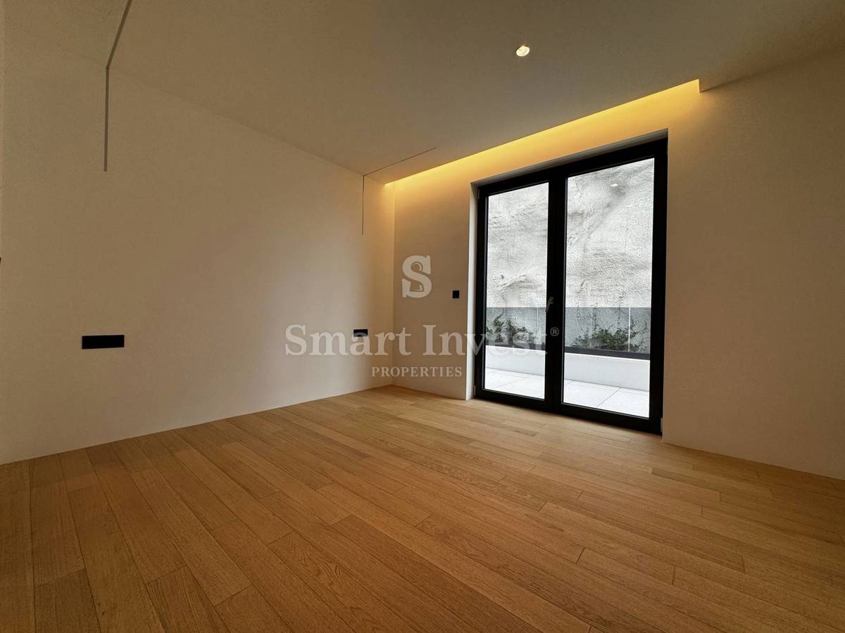 OPATIJA, Luxury 3-bedrooms apartment with sea view and garage 