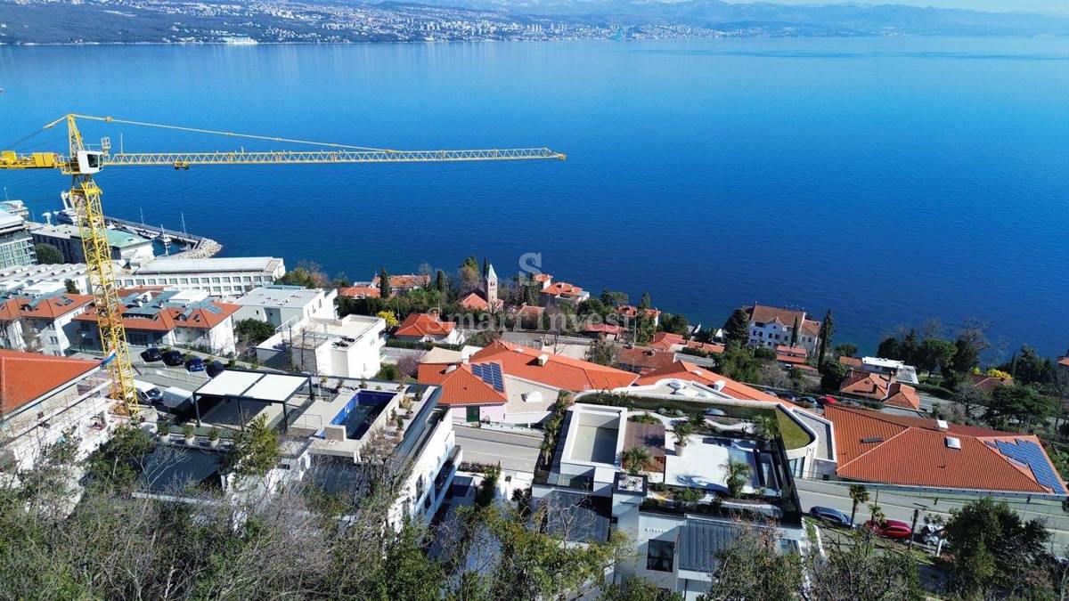 OPATIJA, Luxury 3-bedrooms apartment with sea view and garage 