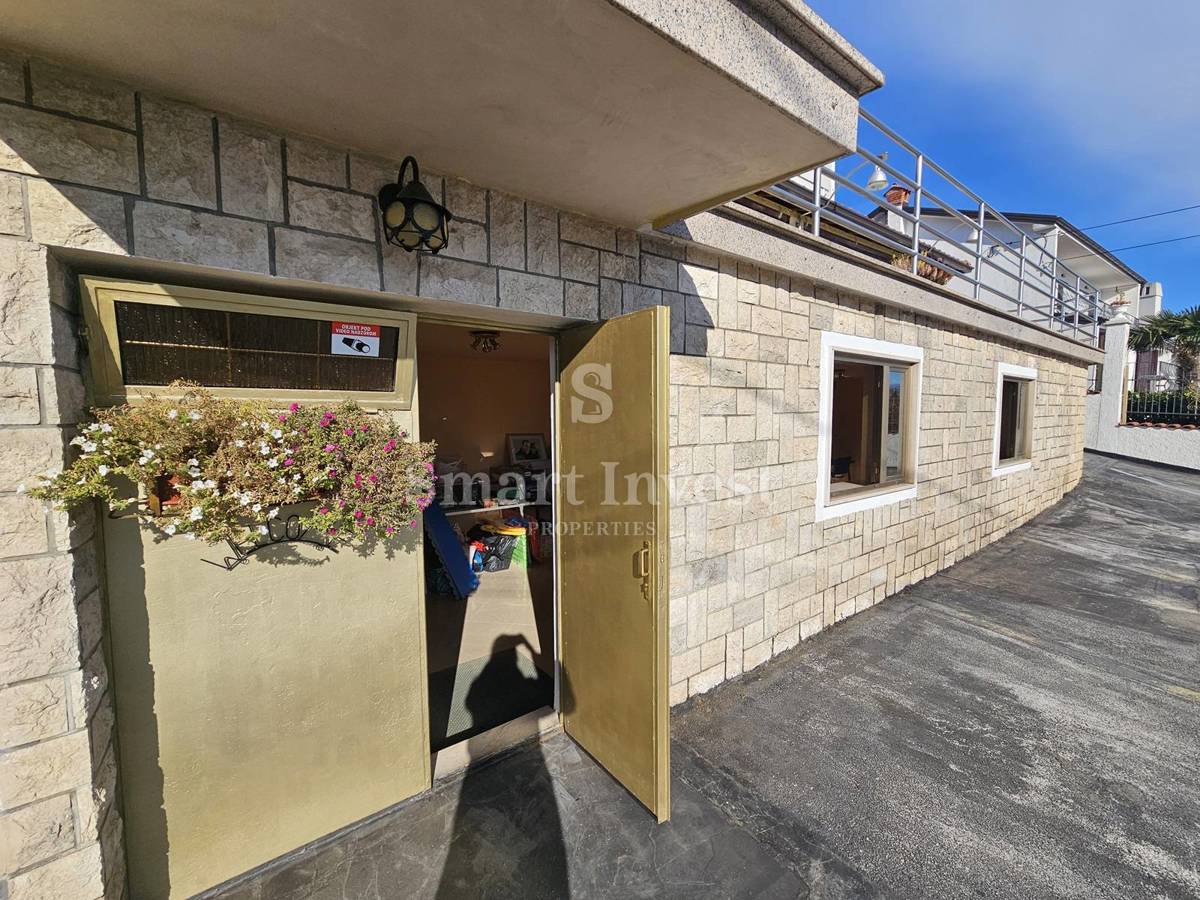 Poslovni prostor Pobri, Opatija - Okolica, 306m2