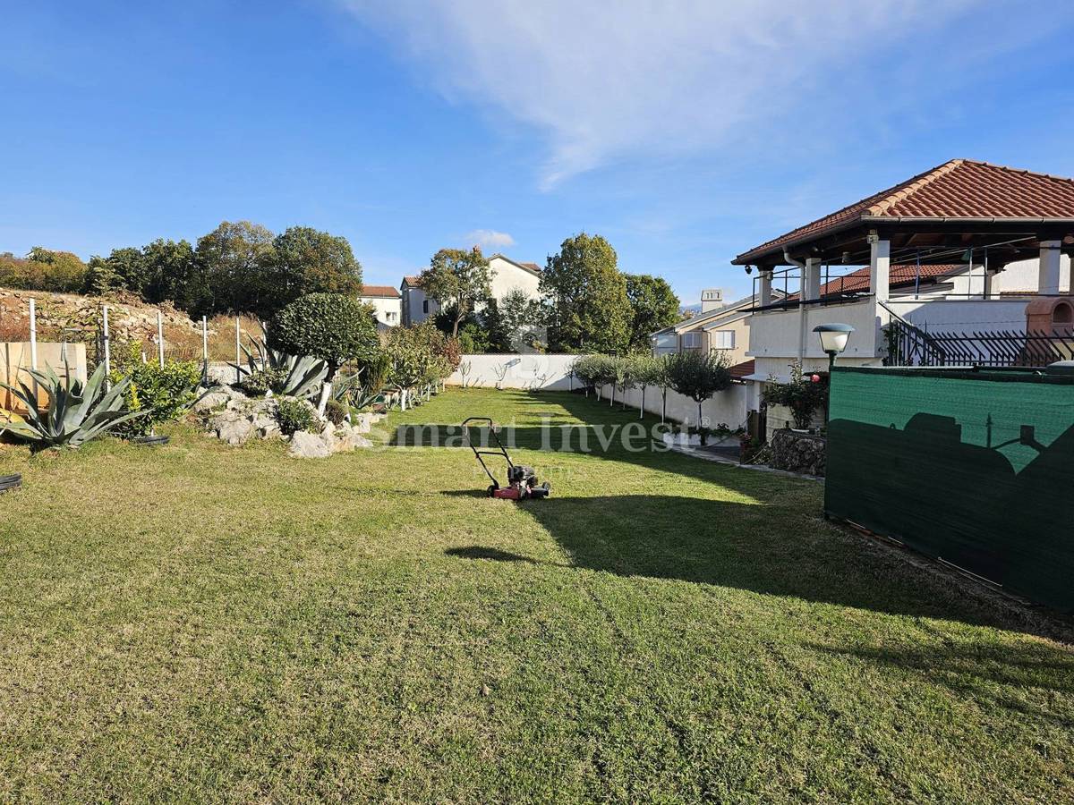 Poslovni prostor Pobri, Opatija - Okolica, 306m2