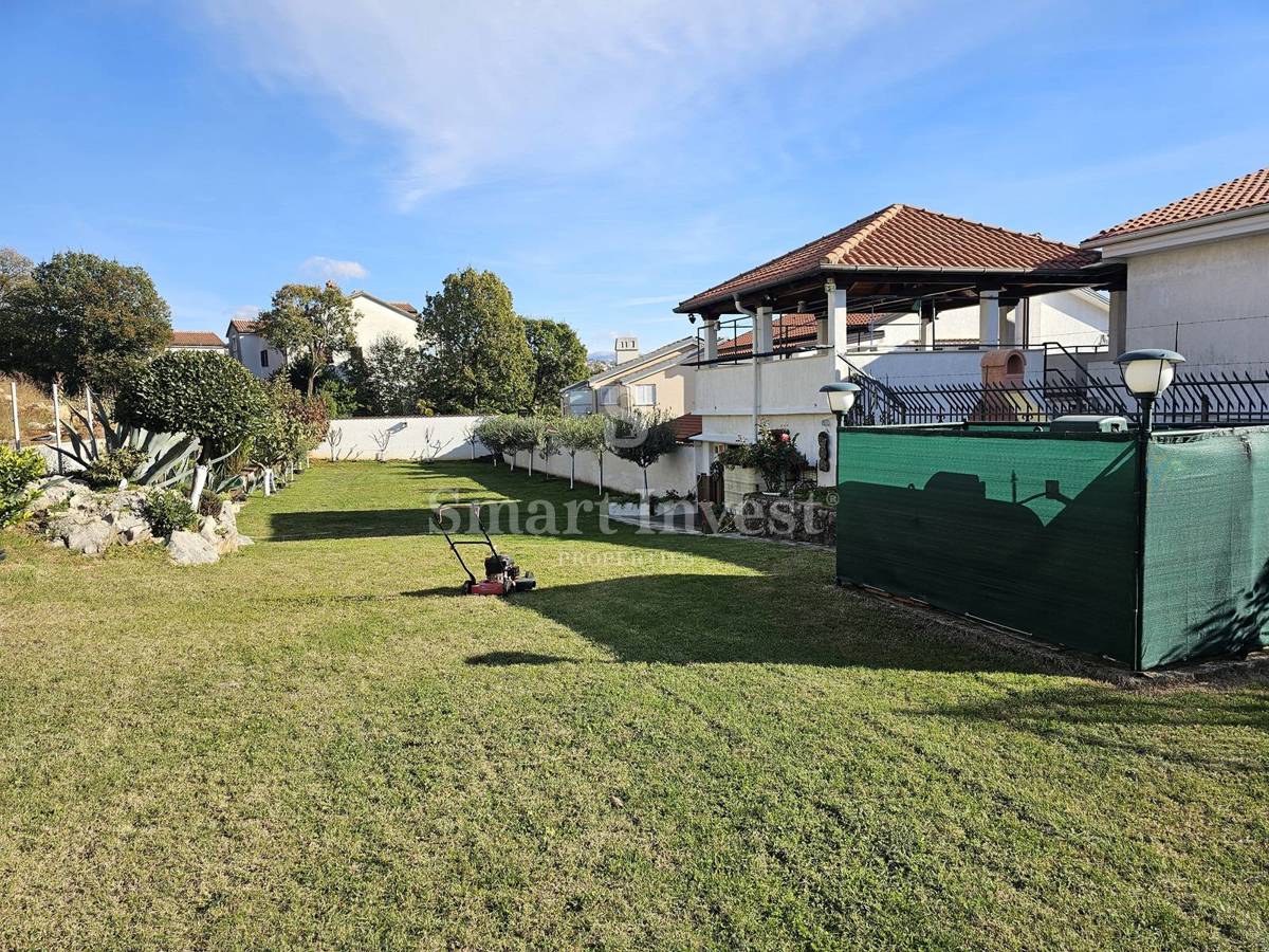 Poslovni prostor Pobri, Opatija - Okolica, 306m2
