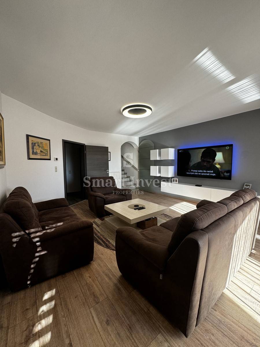 Hiša Trsat, Rijeka, 452m2