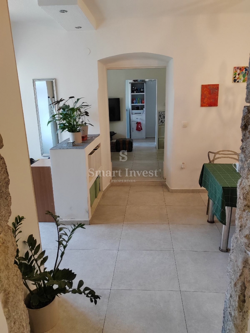 OPATIJA - VOLOSKO, dva apartmaja v vili 50 m od morja