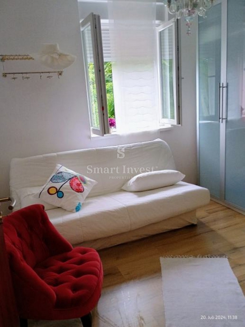 OPATIJA, 2-sobno stanovanje s pogledom na morje v stavbi z bazenom