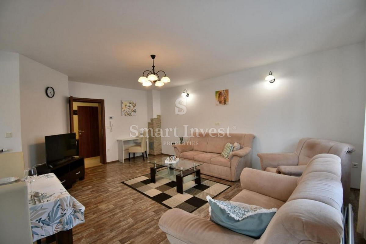 ISTRA - POREČ, hiša s 4 apartmaji in bazenom