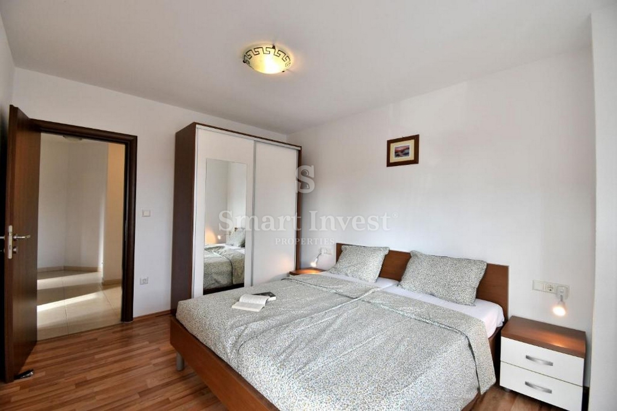 ISTRA - POREČ, hiša s 4 apartmaji in bazenom