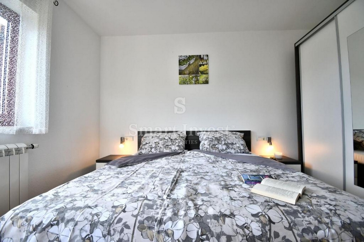 ISTRA - POREČ, hiša s 4 apartmaji in bazenom