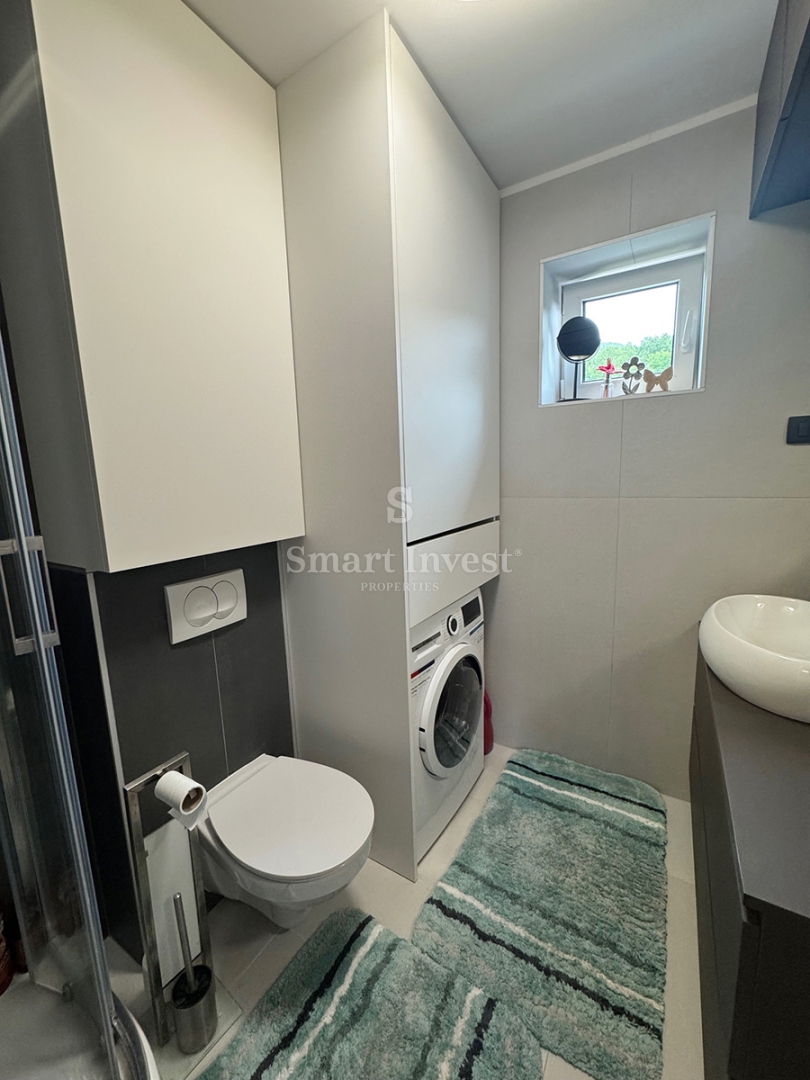 IČIĆI, čudovito 2-sobno stanovanje s pogledom na morje