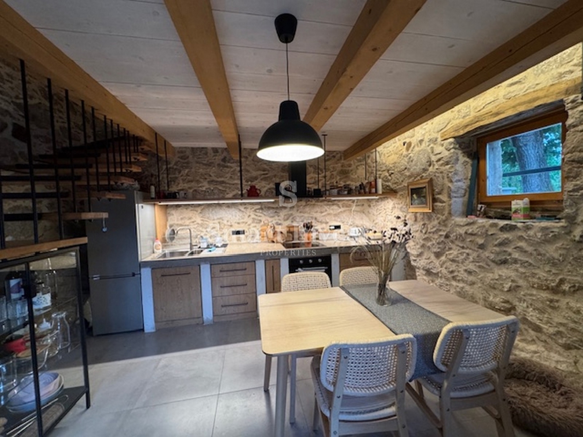 Hiša Roč, Buzet, 100m2