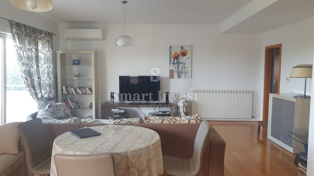 PULA - ŠTINJAN, udobno 3-sobno stanovanje s pogledom na morje