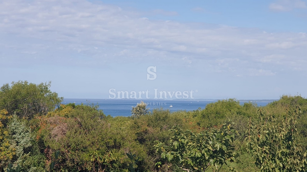 PULA - ŠTINJAN, udobno 3-sobno stanovanje s pogledom na morje