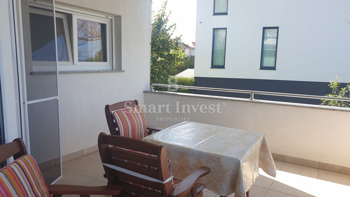 PULA - ŠTINJAN, udobno 3-sobno stanovanje s pogledom na morje