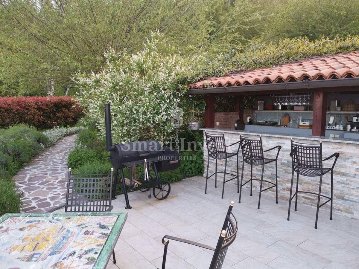 Hiša Poljane, Opatija - Okolica, 200m2