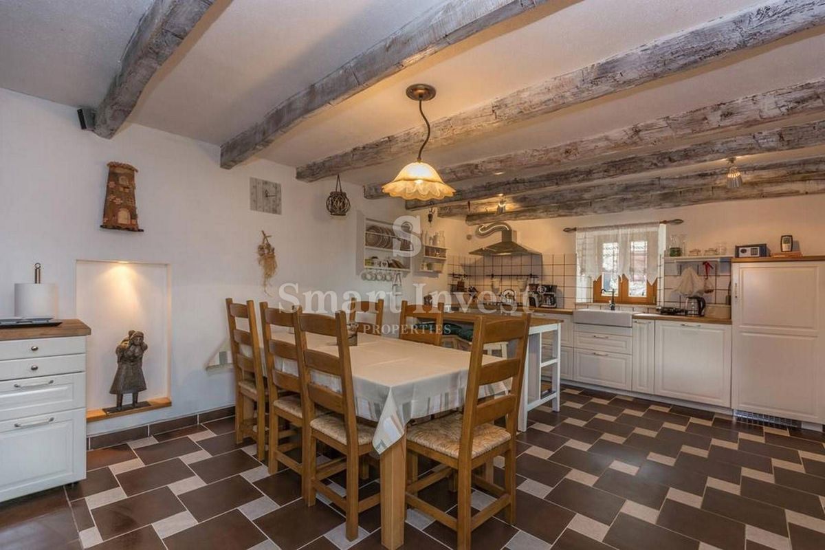 Hiša Poljane, Opatija - Okolica, 200m2