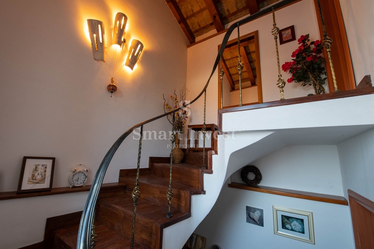 Hiša Poljane, Opatija - Okolica, 200m2