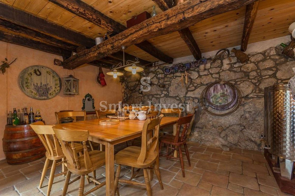 Hiša Poljane, Opatija - Okolica, 200m2