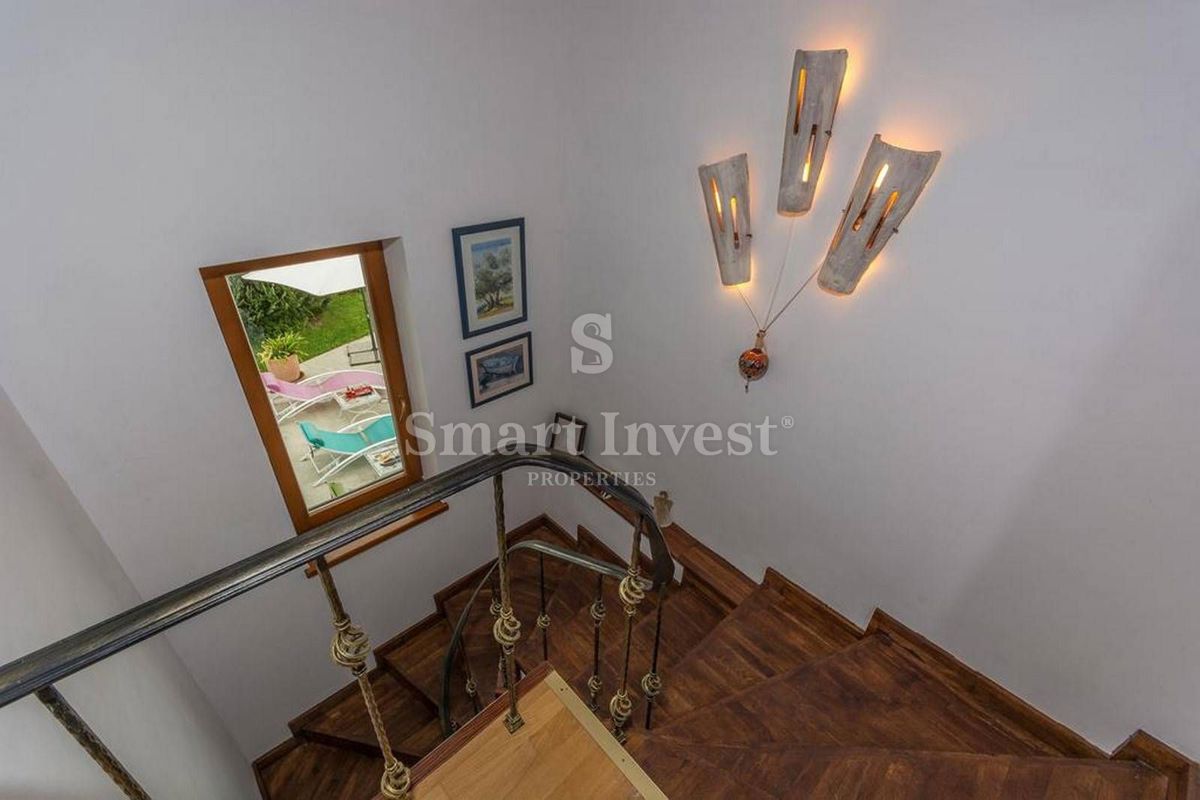 Hiša Poljane, Opatija - Okolica, 200m2