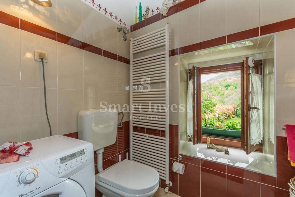 Hiša Poljane, Opatija - Okolica, 200m2