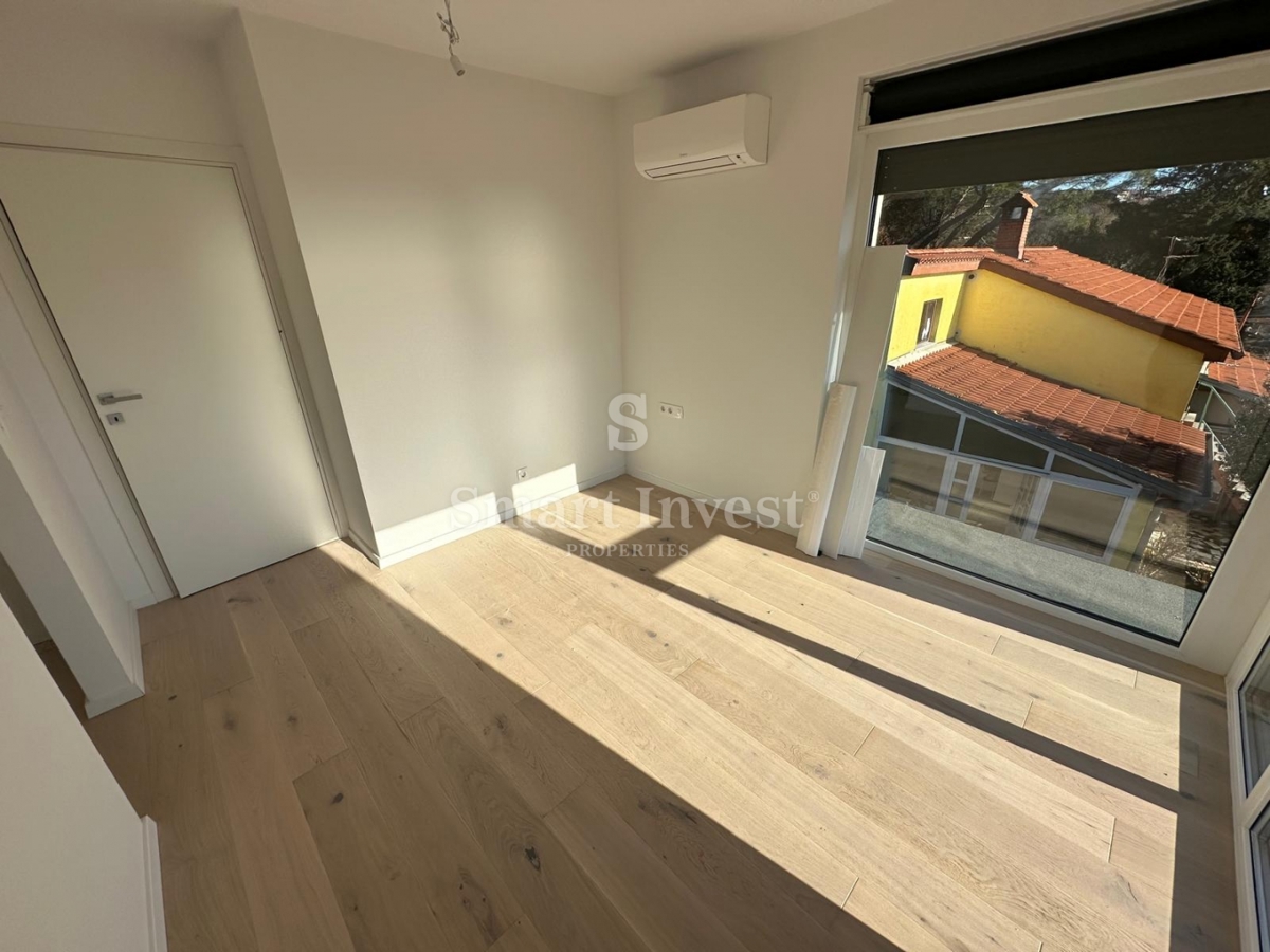 OPATIJA, Novo 4-sobno stanovanje s čudovitim pogledom na morje, prodamo