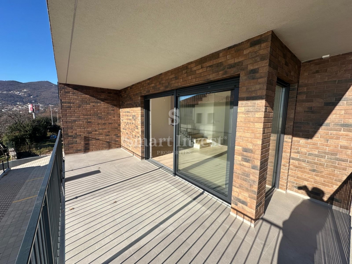 OPATIJA, Novo 4-sobno stanovanje s čudovitim pogledom na morje, prodamo