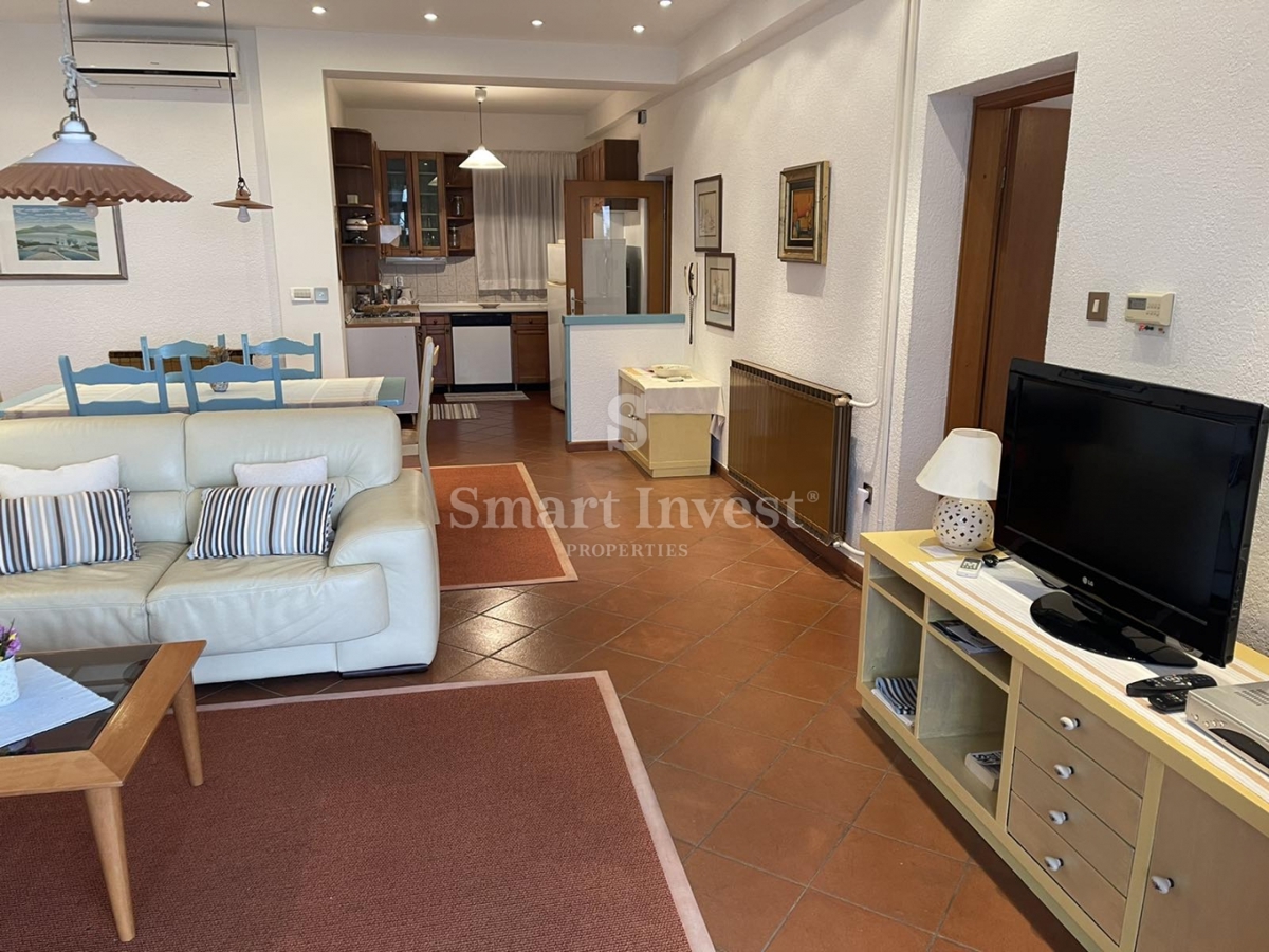 OPATIJA - PAVLOVAC, hiša z 2 stanovanjema, garažo in pogledom na morje