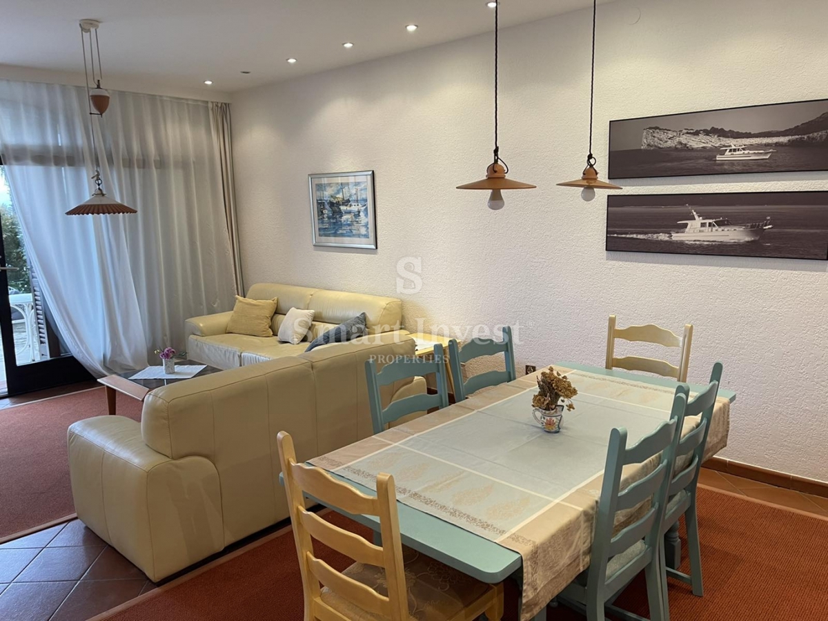 OPATIJA - PAVLOVAC, hiša z 2 stanovanjema, garažo in pogledom na morje