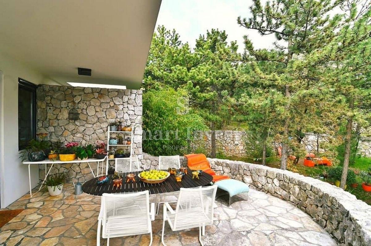 Hiša Glavani, Kostrena, 180m2