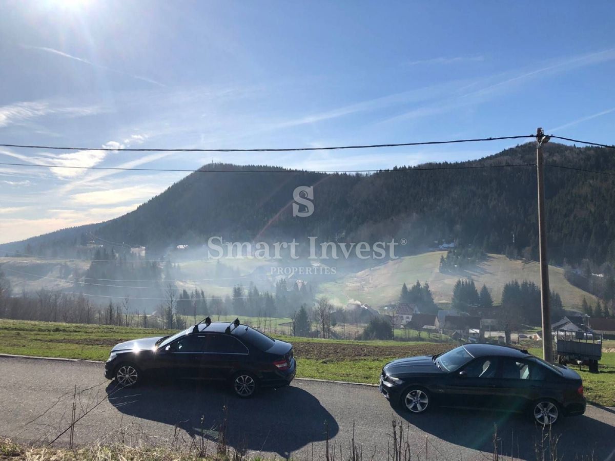 Zemljišče Ravna Gora, 85.000m2