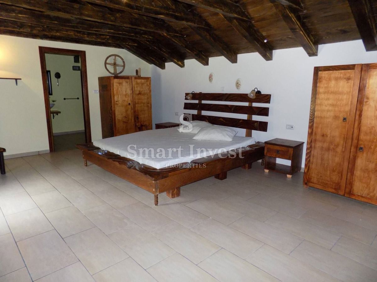 Hiša Poljane, Opatija - Okolica, 480m2