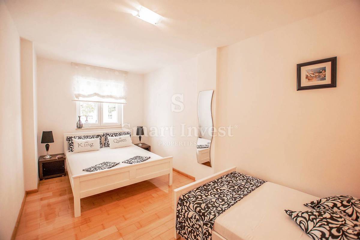 ISTRIA - FUNTANA, Beautiful villa with pool and 10 apartments near the sea! 
