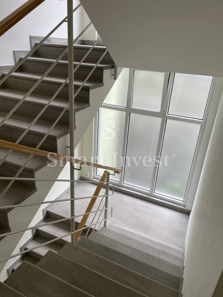 OPATIJA, Beautiful apartment of 112 m2, with terrace of 40 m2 and 3 parking spaces