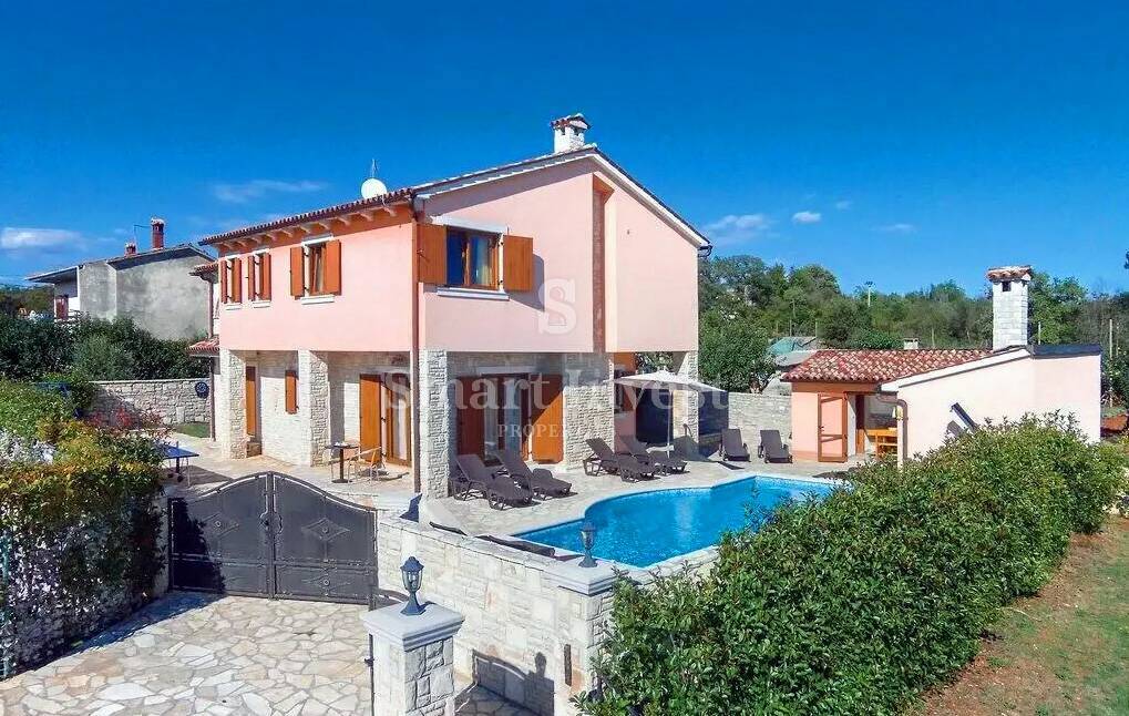 ISTRIA - BARBAN, Beautiful 4-bedrooms villa, with pool, in a small quiet village 