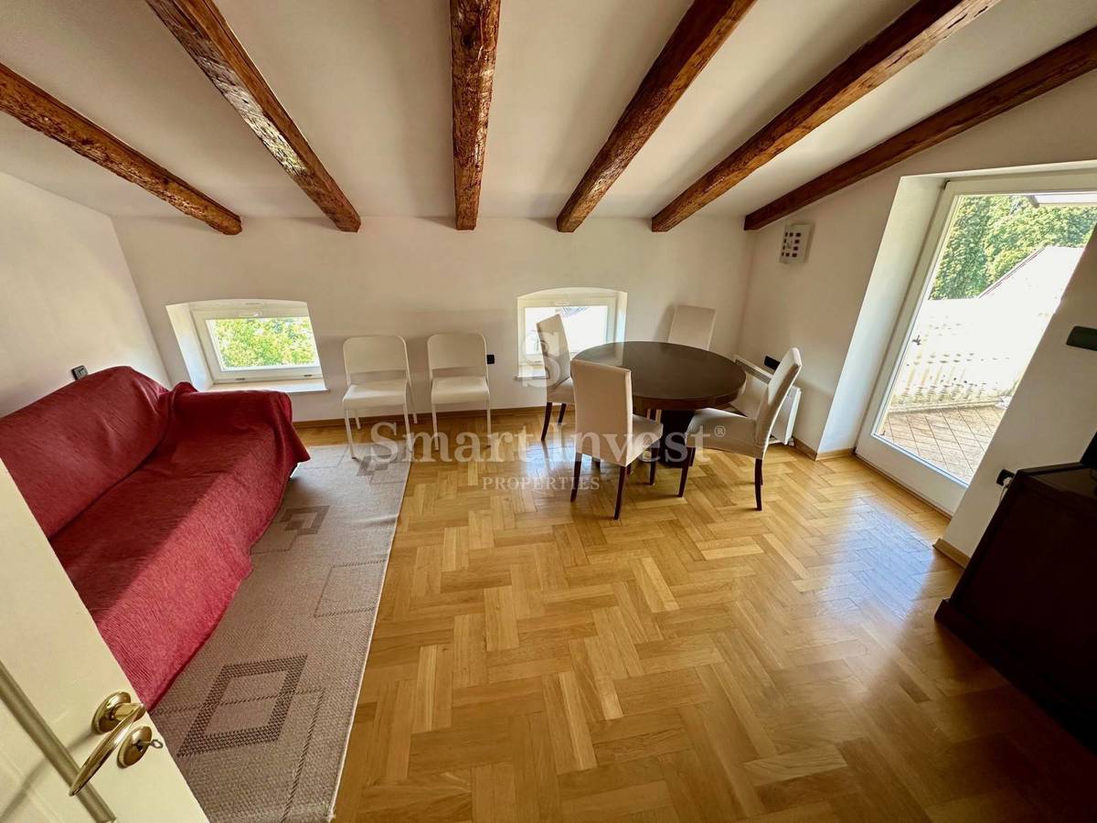 OPATIJA, stanovanje v prenovljeni vili blizu morja