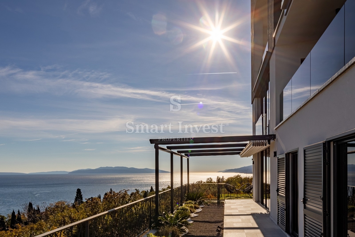 Stanovanje Volosko, Opatija, 294,64m2