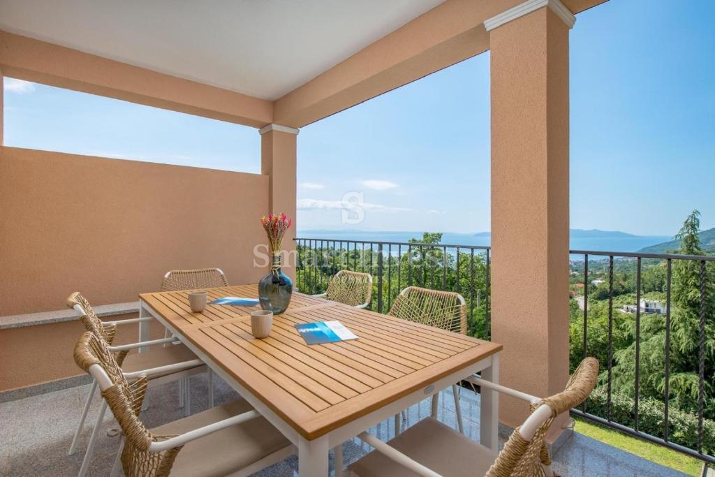 POLJANE - IČIĆI, Opatija, 75,60m2