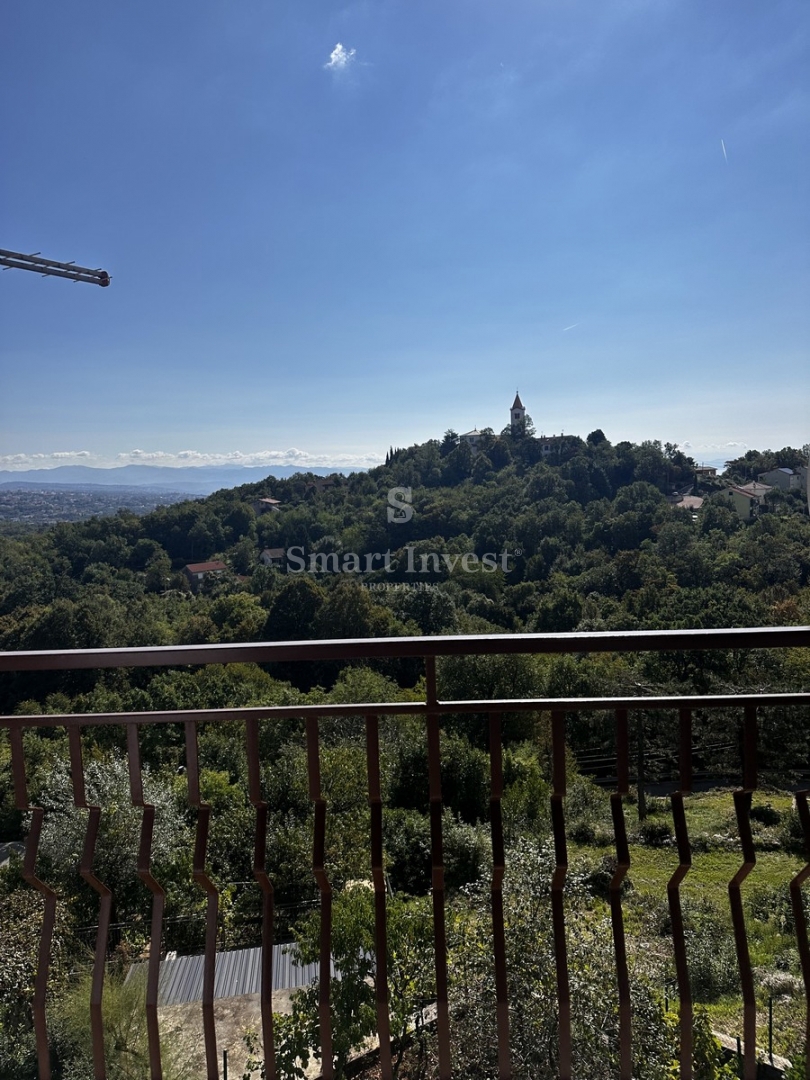 OPATIJA - RUKAVAC, samostojna hiša s 3 apartmaji in čudovitim razgledom