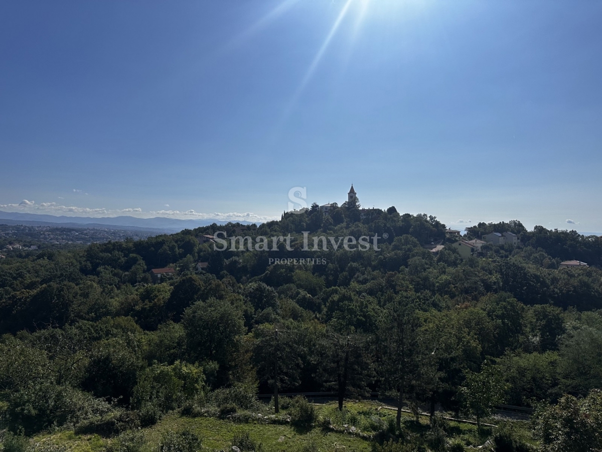 OPATIJA - RUKAVAC, samostojna hiša s 3 apartmaji in čudovitim razgledom