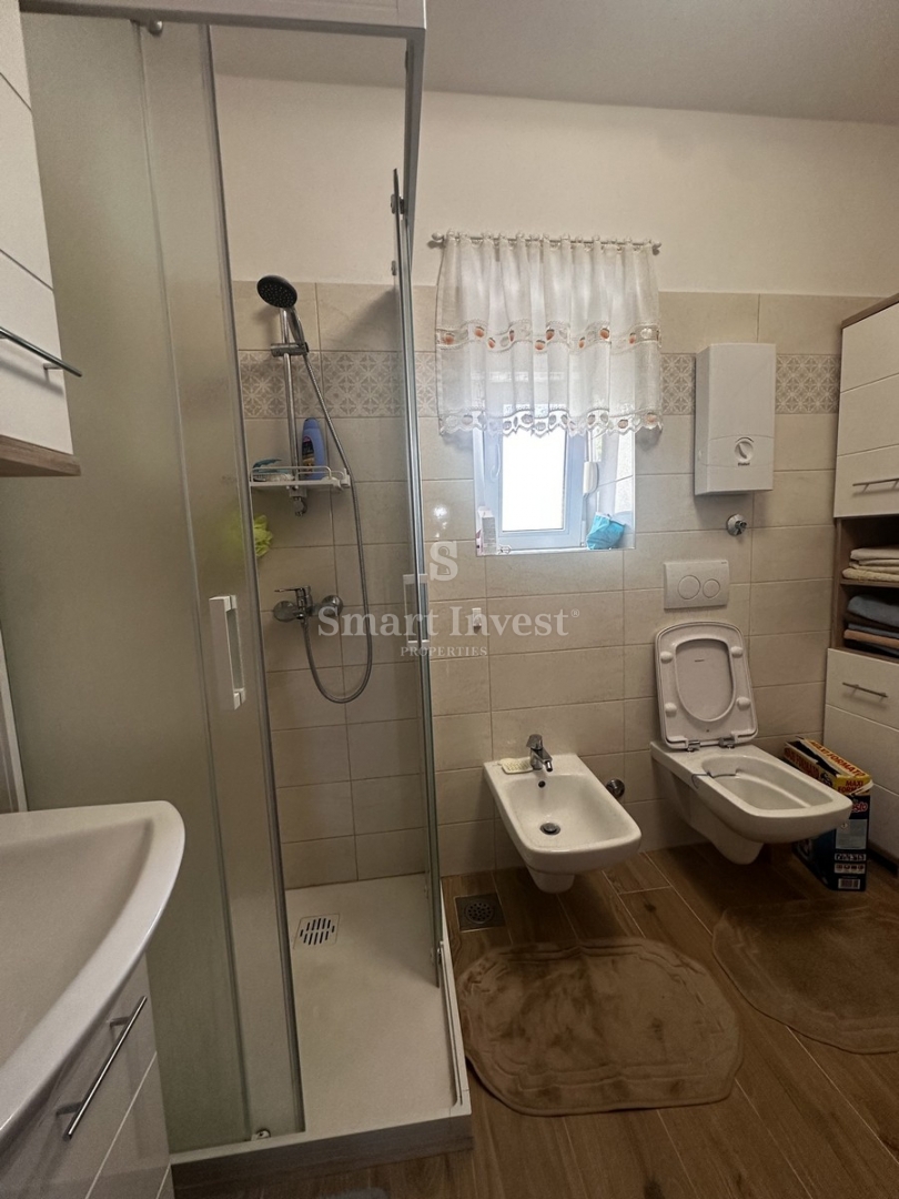 OPATIJA - RUKAVAC, samostojna hiša s 3 apartmaji in čudovitim razgledom