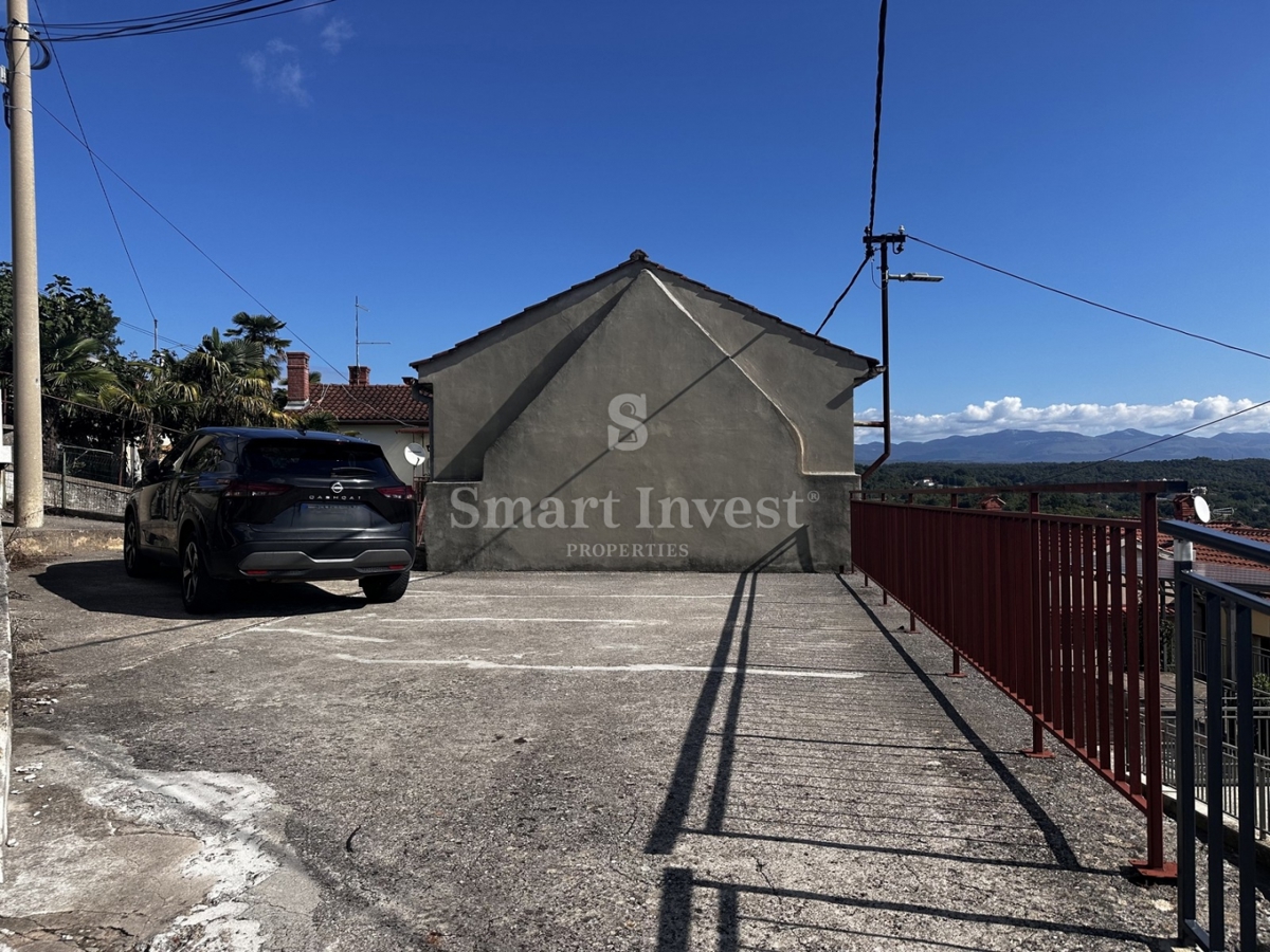 OPATIJA - RUKAVAC, samostojna hiša s 3 apartmaji in čudovitim razgledom