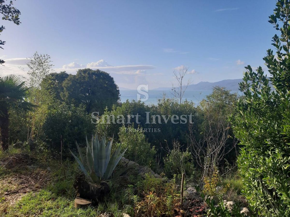 Zemljišče Bivio, Rijeka, 1.656m2