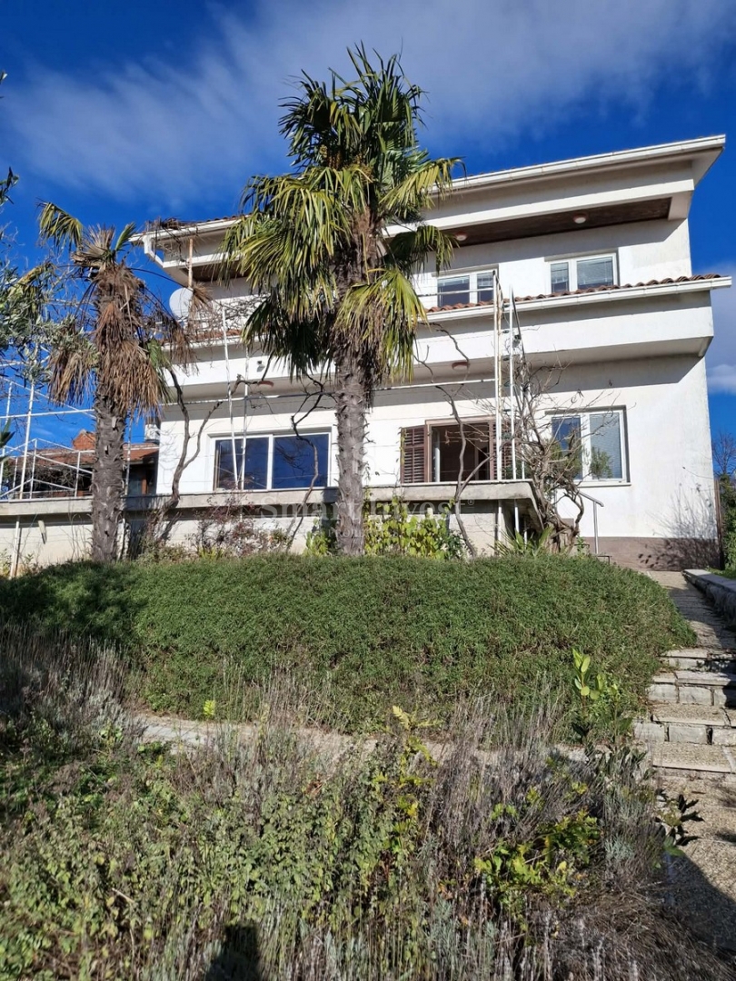 Hiša Saršoni, Viškovo, 400m2