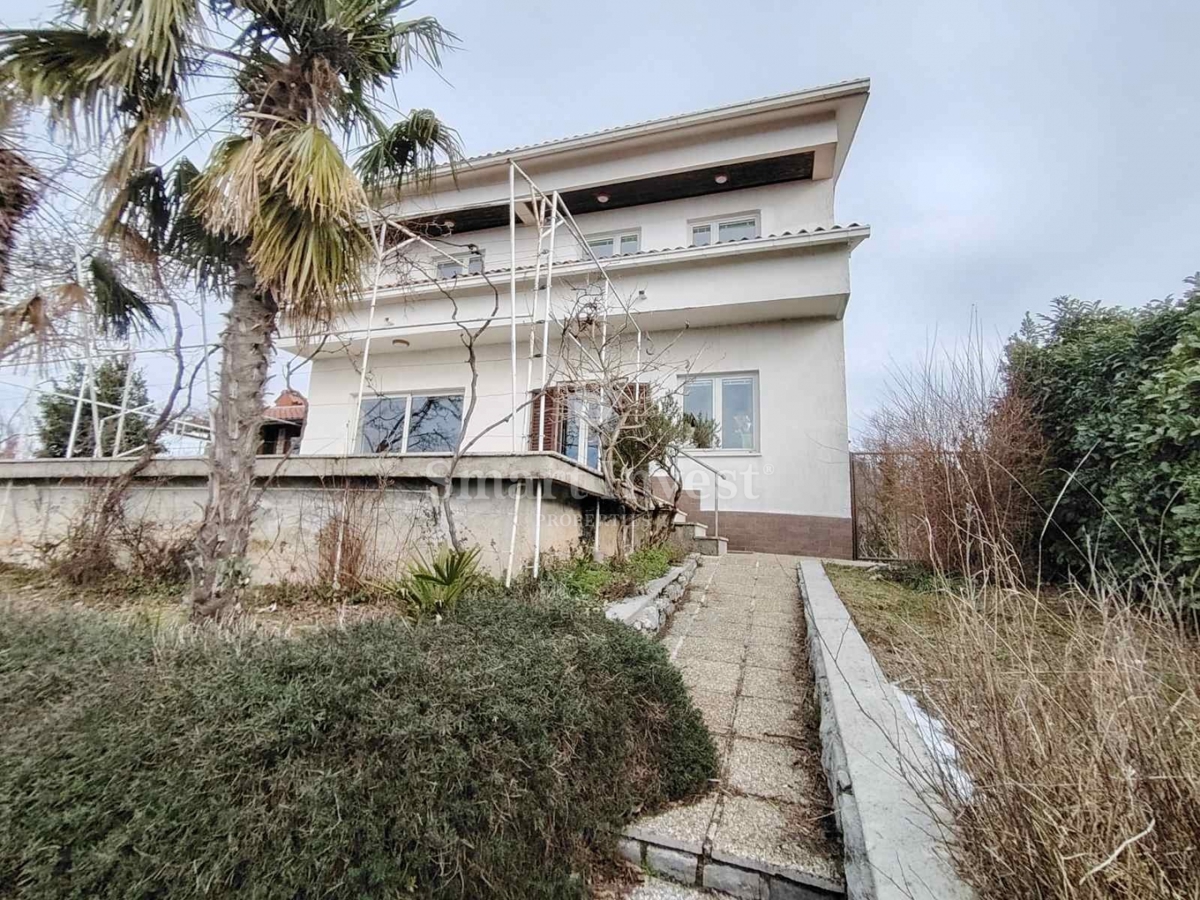 Hiša Saršoni, Viškovo, 400m2