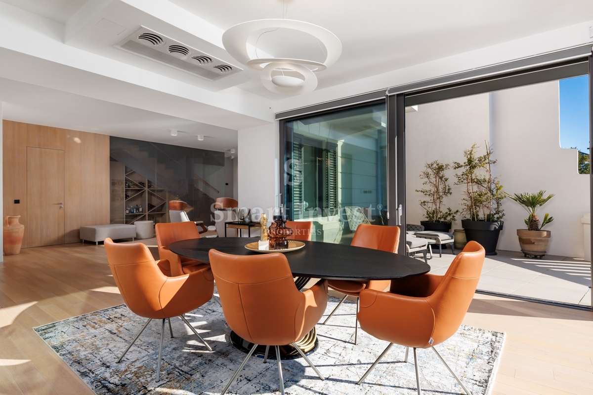 RIJEKA, EKSKLUZIVNA VILLA OB MORJU Z BAZENOM