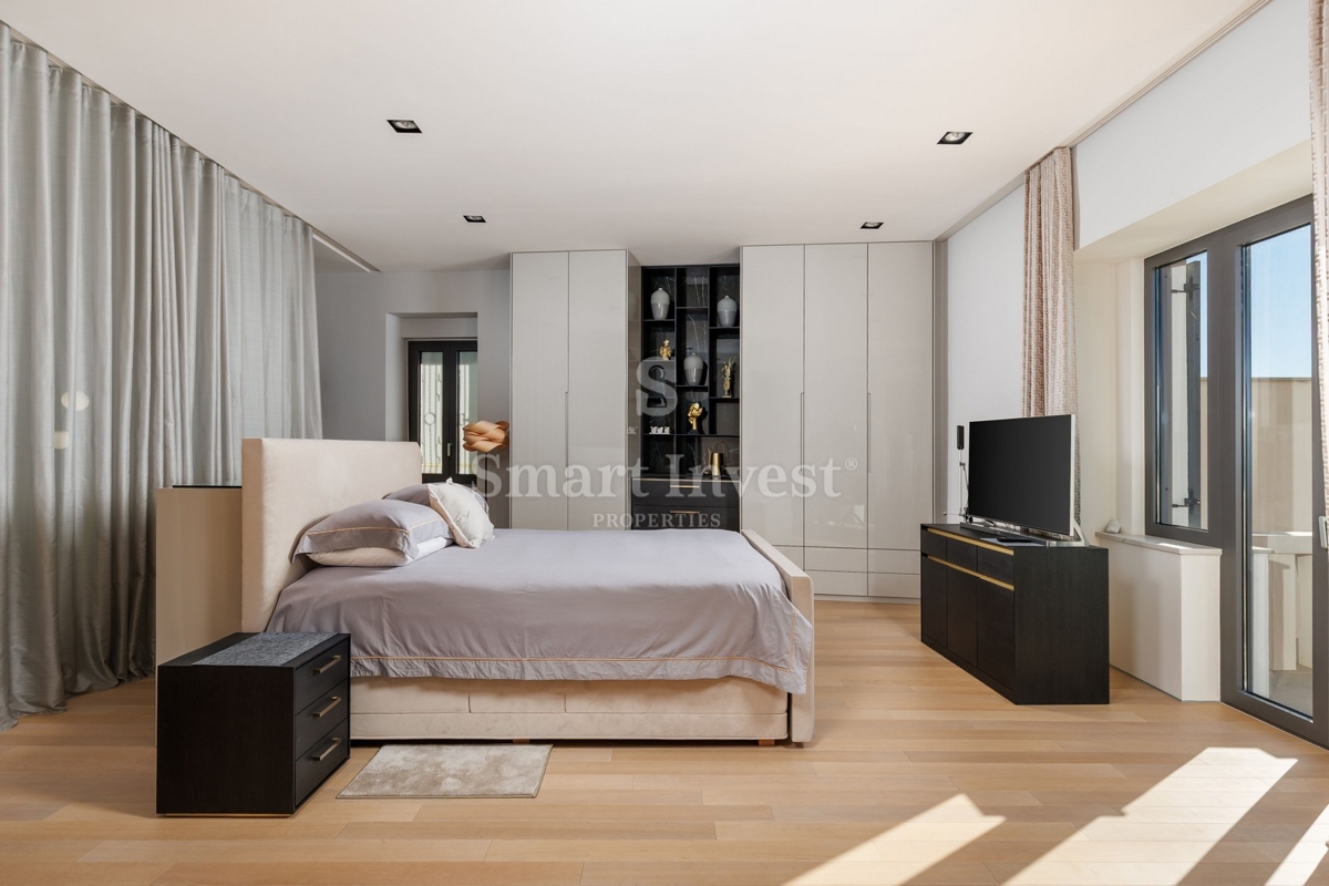 RIJEKA, EKSKLUZIVNA VILLA OB MORJU Z BAZENOM