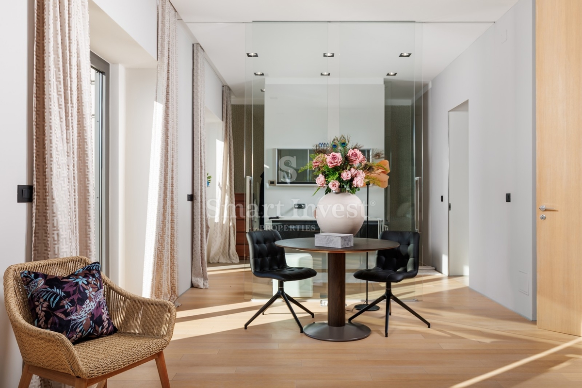 RIJEKA, EKSKLUZIVNA VILLA OB MORJU Z BAZENOM