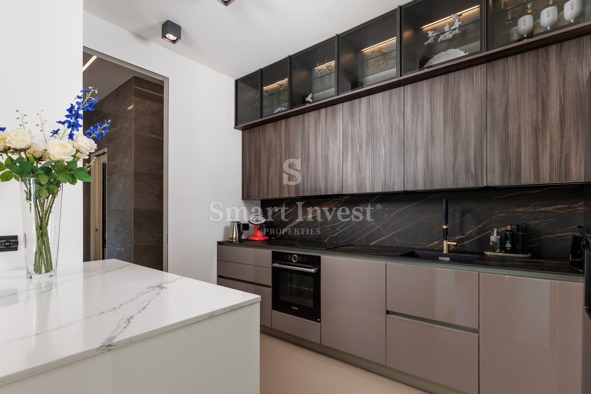 RIJEKA, EKSKLUZIVNA VILLA OB MORJU Z BAZENOM