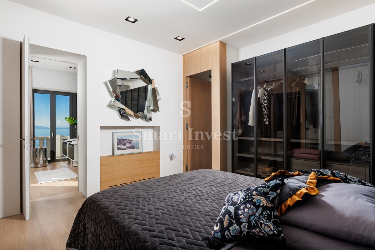 RIJEKA, EKSKLUZIVNA VILLA OB MORJU Z BAZENOM