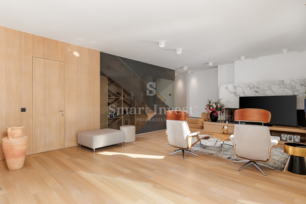 RIJEKA, EKSKLUZIVNA VILLA OB MORJU Z BAZENOM