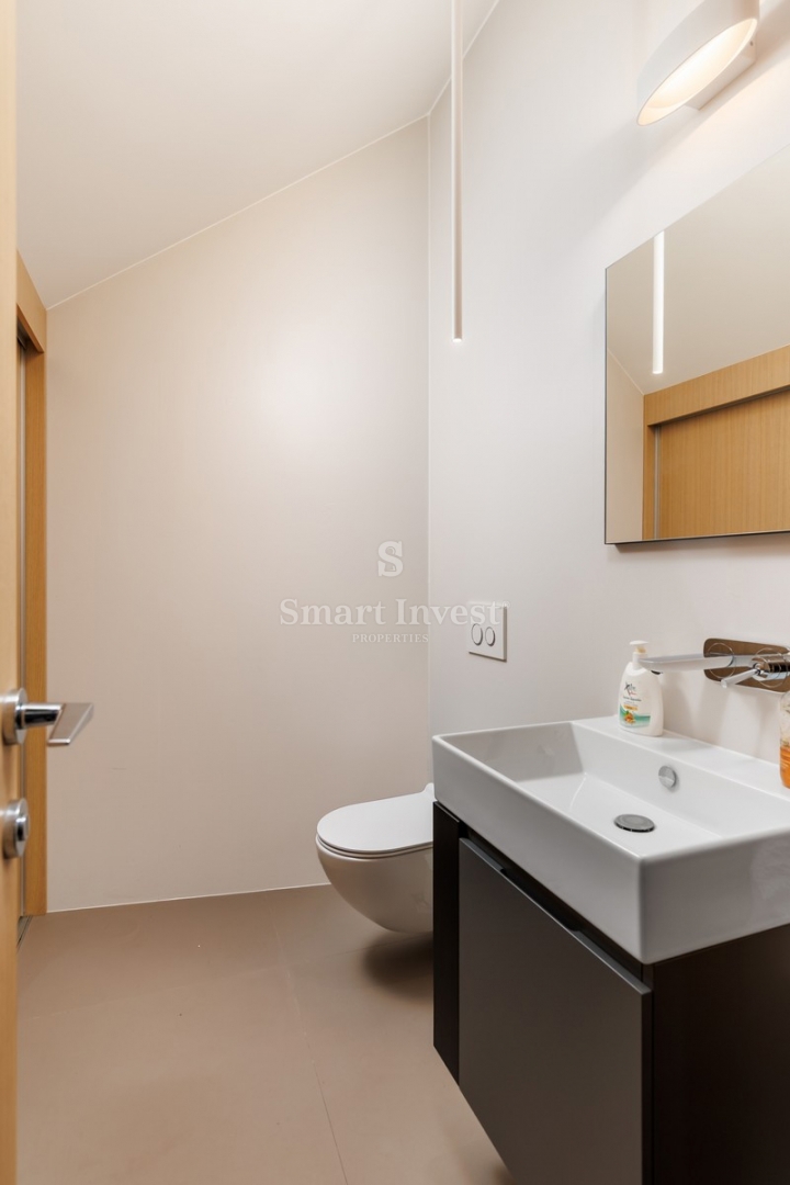 RIJEKA, EKSKLUZIVNA VILLA OB MORJU Z BAZENOM